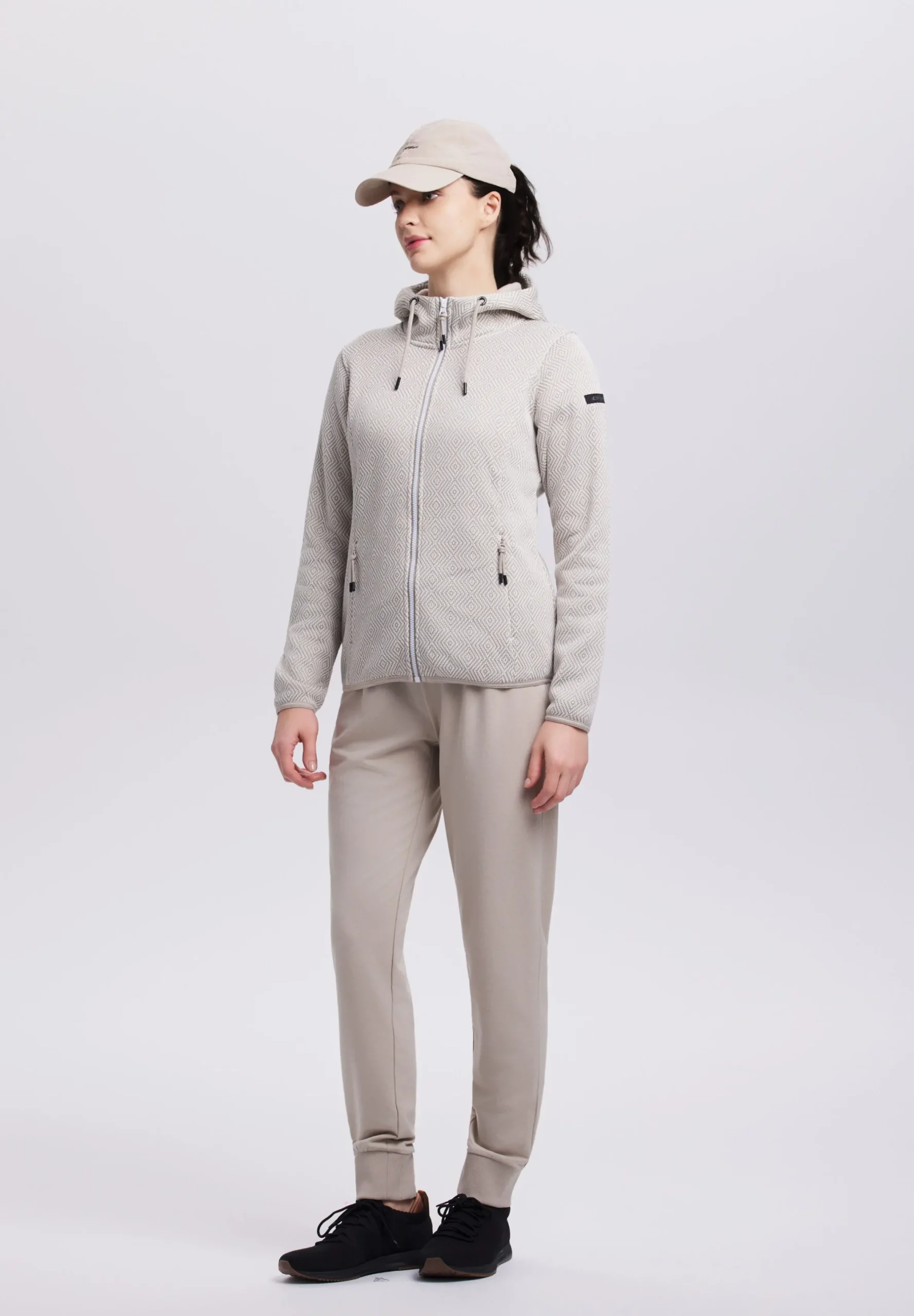 Icepeak Adrian